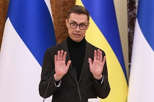 Стубб не увидел военной угрозы в дронах ВСУ над Хельсинки