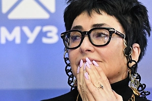 «Не пью, поэтому неинтересно»: Лолита раскрыла, почему документалка о ней застопорилась