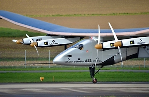Крупнейший самолёт на солнечных батареях Solar Impulse 2 потерпел крушение в США