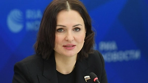 Очень даже хорошо, что у нас мужчины стали брать декретный отпуск. Это точно неплохо.