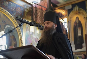 В Киеве сотрудники ТЦК задержали насельника Киево-Печерской лавры Феофила