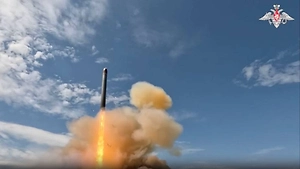 Разрывая небо: Появилось видео запуска тяжёлой межконтинентальной ракеты «Сармат»