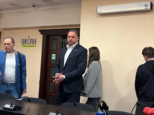 Ермак спонсировал стройку элитных домов под Киевом за счёт преступной группировки
