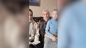 В Петербурге мать лишили прав за похищение дочерей в секту «Царская империя»
