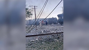 В Пакистане подорвали пассажирский поезд, погибли не менее 16 человек