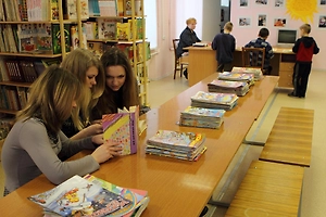 «Волшебная пыльца» в чёрном списке: Детям перестали выдавать ряд книг в библиотеках из-за запретных слов