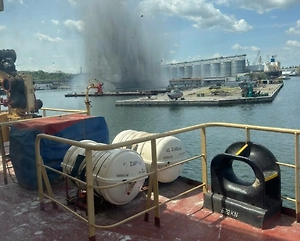 «Орлан-10» снял атаку на единственный парусник Украины «Дружба» в порту Одессы