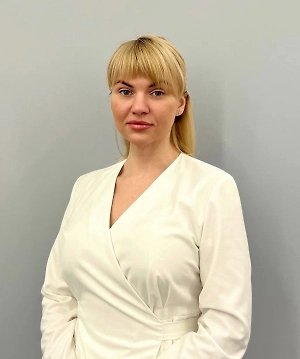 Многие гинекологические заболевания годами протекают без единого симптома. В России ежегодно выявляют более 16 000 новых случаев рака шейки матки. Большинство из этих случаев можно было предотвратить. Это не просто цифры — за каждой статистикой стоят реальные истории женщин. Многих из них можно было спасти обычным ежегодным визитом к врачу.
