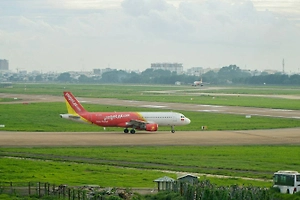 Авиакомпания VietJetAir не пустила беременную россиянку в самолёт в Астане