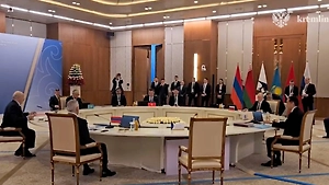 В Астане стартовало заседание ВЕЭС в узком составе с участием Путина