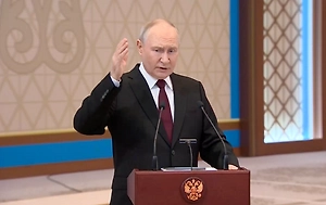 Путин объяснил задержку начала пресс-подхода: Мы с Лукашенко заговорились