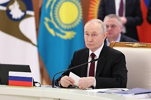 Путин принимает участие в расширенном заседании ВЕЭС в Астане