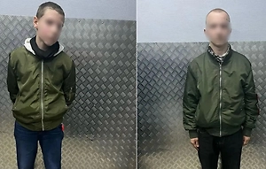 В Петербурге задержали подростков, напавших на школьника у торгового центра