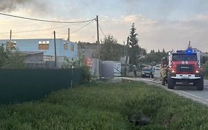 Семья погибшего участника СВО осталась без дома после пожара на Урале