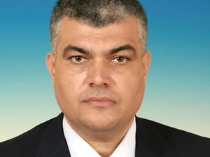 Недавно наблюдал за юными ребятами: они ели картошку фри, блины, булочки — никаких овощей и фруктов. А мой 10-летний сын обсуждал со сверстницей школьный буфет — в разговоре фигурировали только сладости. Дети с детства привыкают к нездоровой еде. Мы растим больное поколение. Пора это менять.