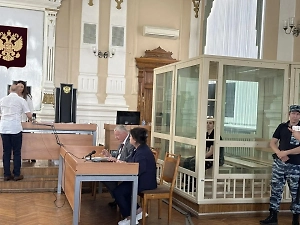 В Самаре судят внучку экс-мэра Тархова, обвиняемую в убийстве бабушки и дедушки