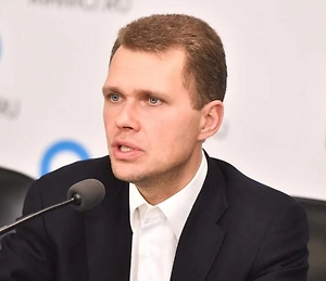Май 2026 года — ключевой месяц для высадки теплолюбивых культур. Именно сейчас закладывается основа будущего урожая. Но торопиться не стоит. Следите за прогнозом заморозков — даже при тёплом дне ночные холода могут погубить растения. Укрывной материал на первое время — ваш лучший помощник.