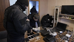 Звонили с «местных» номеров: в российском регионе раскрыли хитрую схему украинских колл-центров