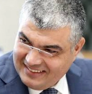 С 1 июля 2026 года изменится структура выплат: компенсация на жильё и на коммунальные услуги будут рассчитываться отдельно. Размер компенсации на ЖКУ будет считаться исходя из тарифов и нормативов, а не фактического потребления. За субсидиями и льготами нужно обращаться в управление соцзащиты по месту жительства. 