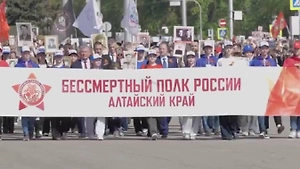 45 тысяч человек приняли участие в «Бессмертном полку» в Барнауле