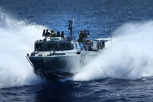 Концерн «Калашников» оснастил катера БК-16 барокамерой для водолазов