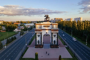 Несдержанных курских чиновников будут наказывать за «эмоции» на планёрках