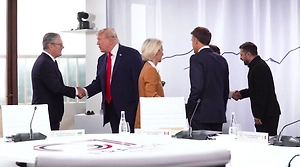 Зеленский по итогам саммита G7 заявил, что все страны «семёрки» поддержали Киев