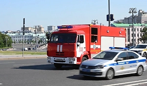 Пожар на Московском НПЗ локализован, угрозы распространения огня нет