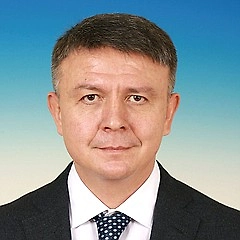 Такие, прямо скажем, немаленькие цифры говорят о том, что Россия снова становится «островком безопасности» на дорогах общемирового безумия. Люди, которые родились и выросли в западных странах, но устали от навязываемой там разрушительной идеологии, ищут у нас защиты.