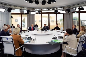 JW: Страны G7 могут превратить конфликт на Украине в европейскую войну