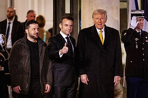 Зеленский сообщил о новом разговоре с Трампом и Макроном на саммите G7