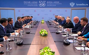 Путин назвал Вьетнам надёжным партнёром во время беседы с премьером