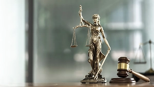 Суд отклонил ходатайство Euroclear о приостановке взыскания 18,2 трлн рублей