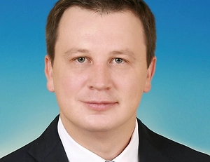 Мошенники создают сайты, визуально копирующие официальные ресурсы, и предлагают скачать якобы оригинальные версии популярных приложений. Основная опасность заключается в том, что вместе с таким «приложением» пользователь может установить вредоносное программное обеспечение