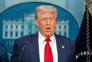 NYT: Трамп заявил, что не фанат Украины, кроме её женщин