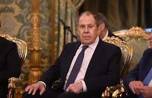 Лавров сообщил о регулярных контактах с Рубио