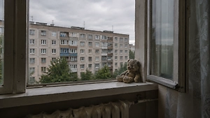 10-летняя девочка погибла после падения с балкона в Набережных Челнах