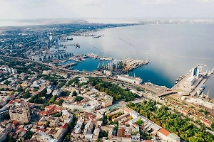 Российские удары по портам Одесской области угрожают обвалом экспорта Украины