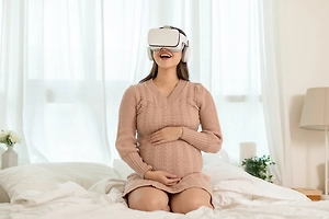 Роды в VR-шлеме: Онищенко объяснил, когда технология может помочь или помешать