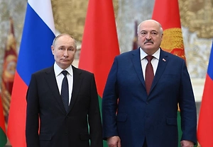 Песков: Путин и Лукашенко на Валдае обсуждают разное, в том числе безопасность