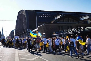 «Попадут под призыв и погибнут в боях»: Почему ЕС активно высылает украинских беженцев