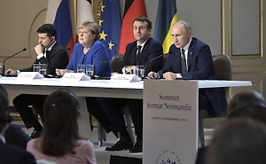 Путин: РФ знает, что Запад и Украина не собирались соблюдать Минские соглашения