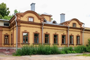 Дом из фильма «Жмурки» продали за 69 млн рублей