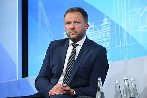 «Очень опасный путь»: Эстонский министр испугался переговоров с Москвой