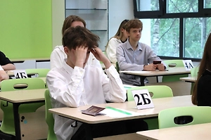 Без аттестата — никуда, но есть нюанс: Эксперт рассказала о новых правилах поступления в колледжи