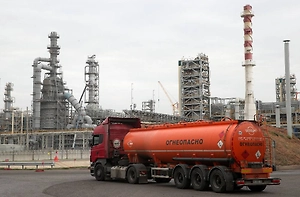 Новак: НПЗ России работают на полную мощность, рынок насыщается топливом