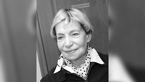 Меньшиков и Фетисов у гроба: Вдову Вознесенского проводили в последний путь аплодисментами