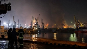 Удар с моря по Одессе: что известно о подозрительной активности в порту