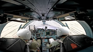 Опубликовано видео удара Су-34 по опорному пункту ВСУ в зоне СВО