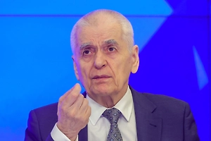 Академик Онищенко: Эбола никогда не приобретёт пандемический потенциал